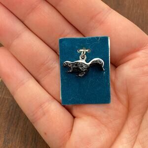 Vintage 925 Sterling Silver Enamel Skunk Heavy Pendant Bracelet Charm